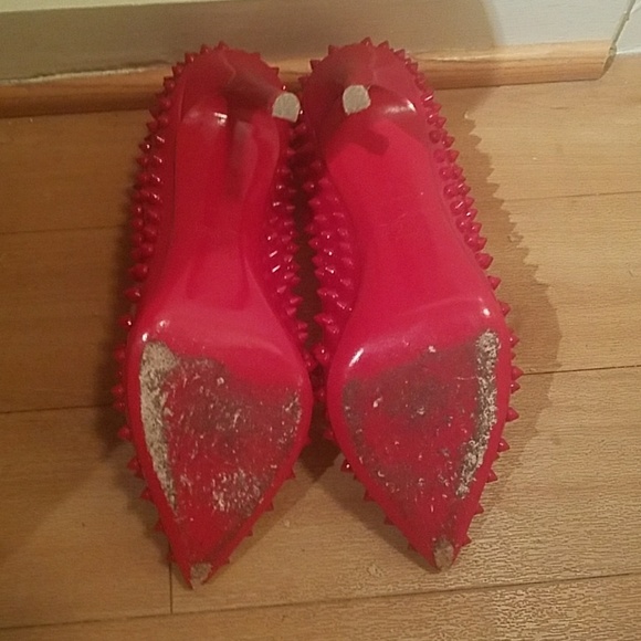 Christian Louboutin Pigalle Spikes - Picture 4 of 4
